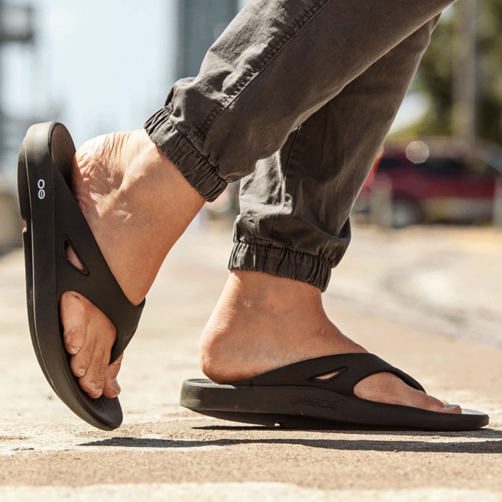 OOFOS men’s OORIGINAL SANDAL - Picture 3 of 16